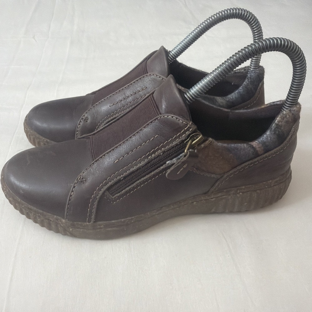 Clarks Caroline Cove Shoes Womens 6.5 Brown Leather Side Zip Casual Comfort Yoga